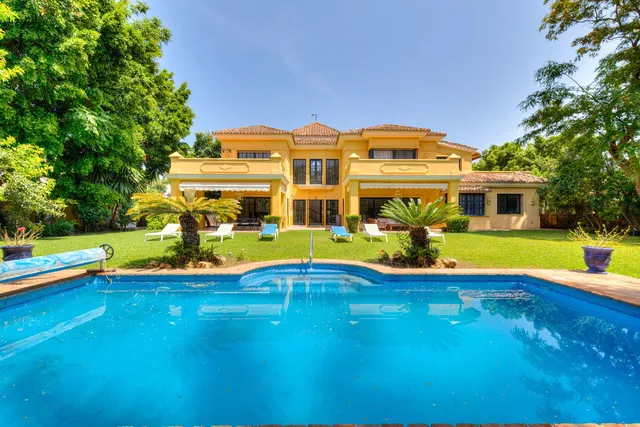 Villa in Guadalmina Baja, Costa Del Sol