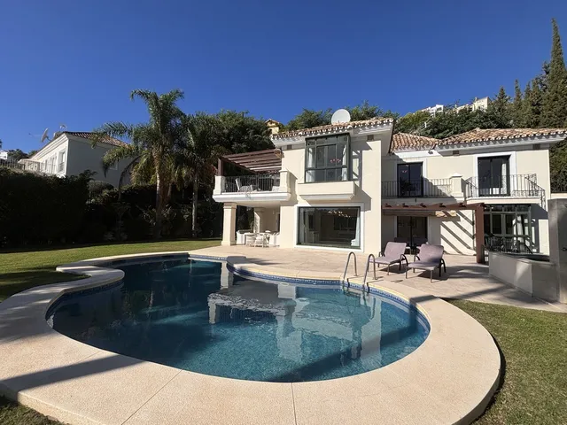 Villa in Benahavís, Costa Del Sol