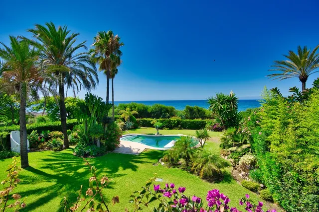 Villa in Marbella, Costa Del Sol