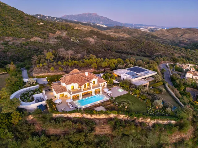 Villa in Benahavís, Costa Del Sol