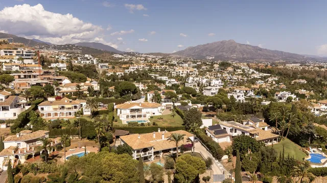 Villa in El Paraiso, Costa Del Sol