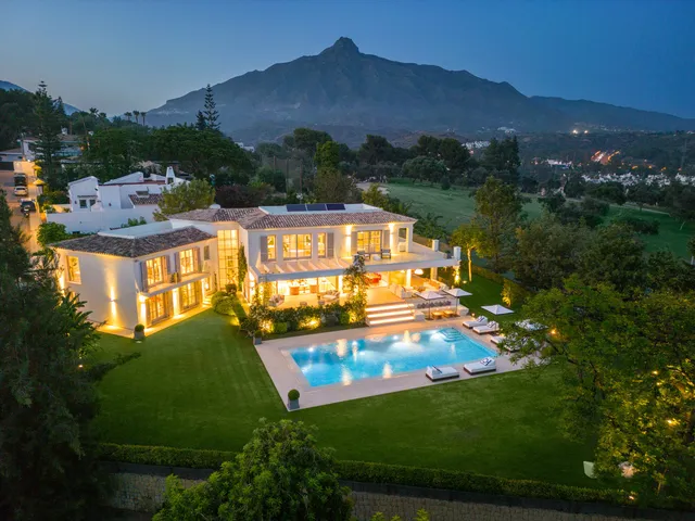 Villa in Aloha, Costa Del Sol