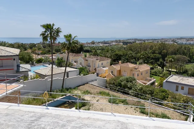 Villa in El Paraiso, Costa Del Sol