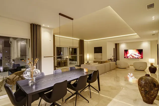 Villa in Nueva Andalucía, Costa Del Sol