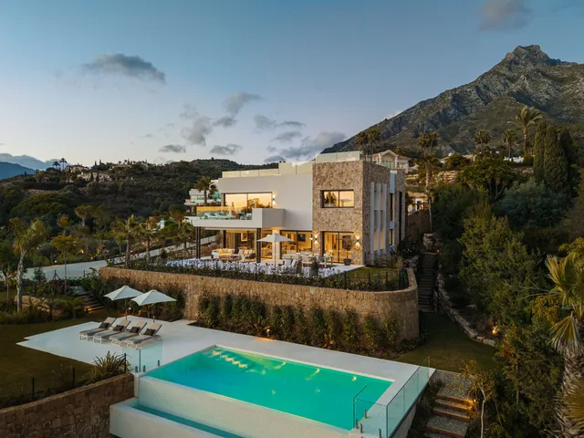 Villa in The Golden Mile, Costa Del Sol