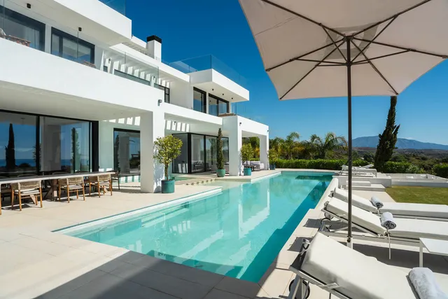 Villa in Estepona, Costa Del Sol