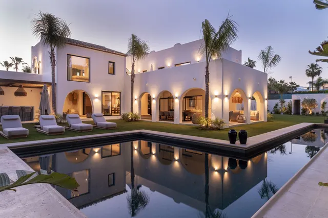 Villa in Guadalmina Baja, Costa Del Sol