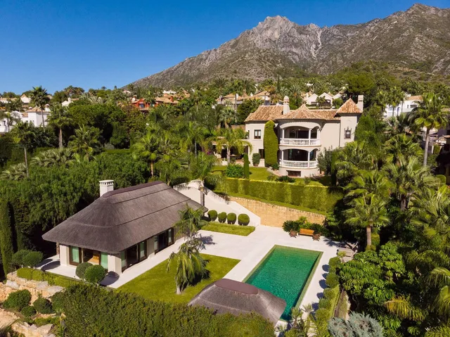Villa in Marbella, Costa Del Sol