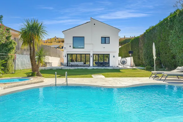 Villa in Guadalmina Alta, Costa Del Sol