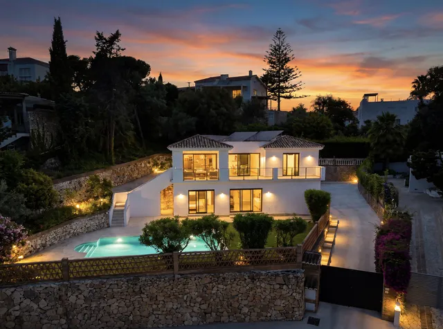 Villa in El Rosario, Costa Del Sol