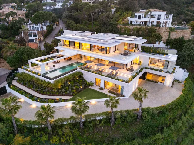 Villa in El Madroñal, Costa Del Sol