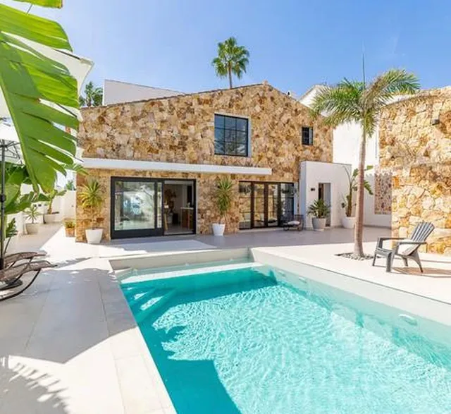 Villa in Estepona, Costa Del Sol
