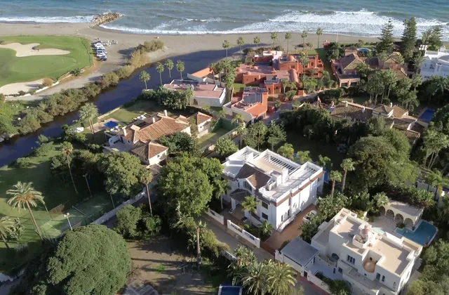 Villa in Estepona, Costa Del Sol