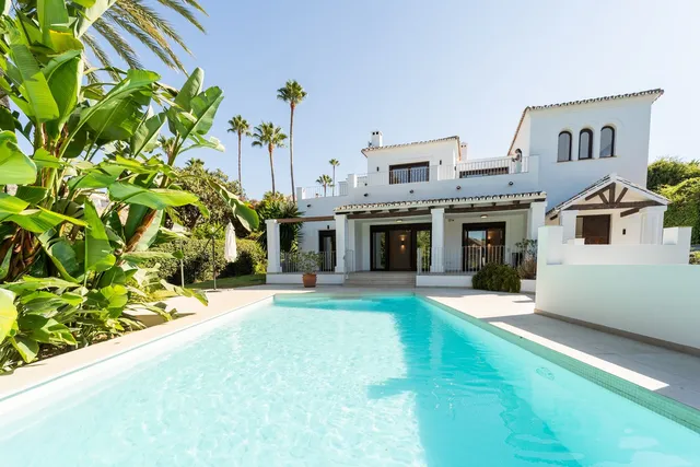 Villa in El Rosario, Costa Del Sol