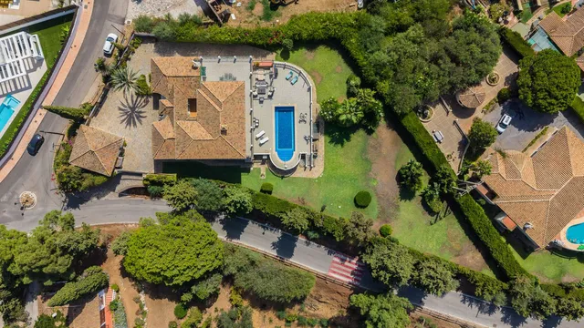 Villa in El Chaparral, Costa Del Sol