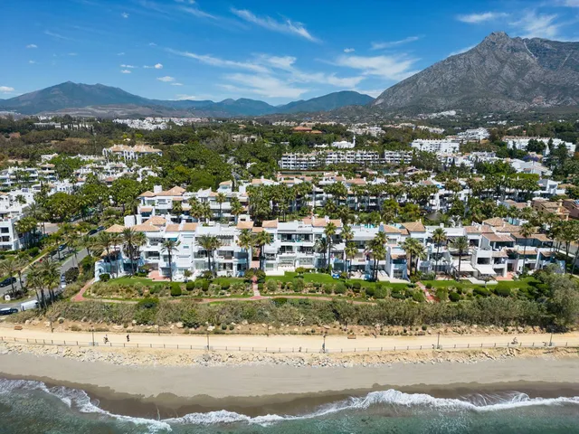Apartment in The Golden Mile, Costa Del Sol