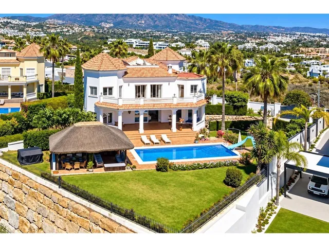 Villa in Benahavís, Costa Del Sol