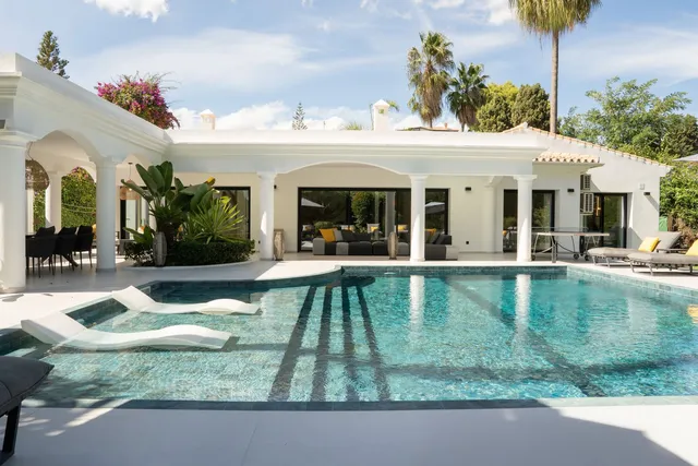 Villa in El Paraiso, Costa Del Sol