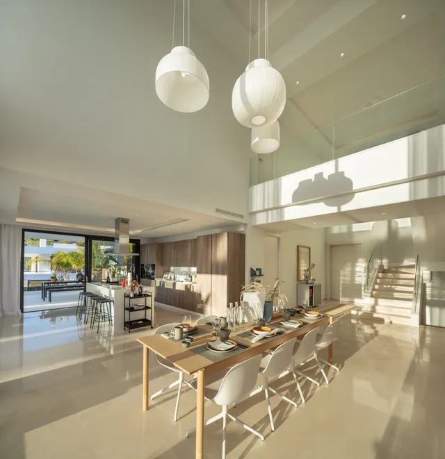 Villa in Nueva Andalucía, Costa Del Sol