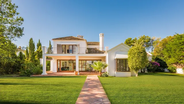 Villa in Guadalmina Baja, Costa Del Sol
