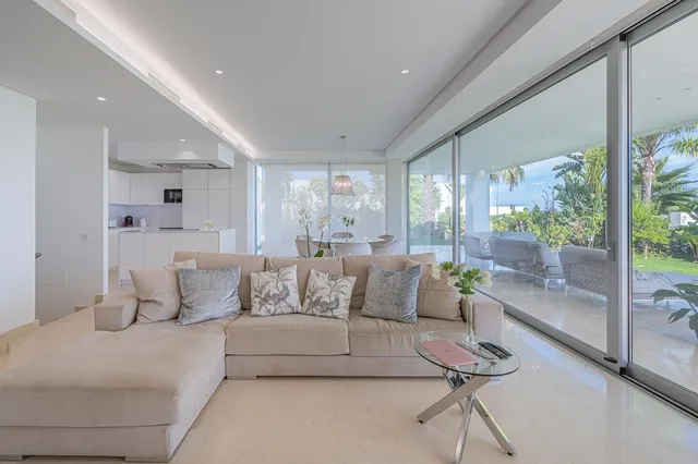 Villa in Marbella, Costa Del Sol