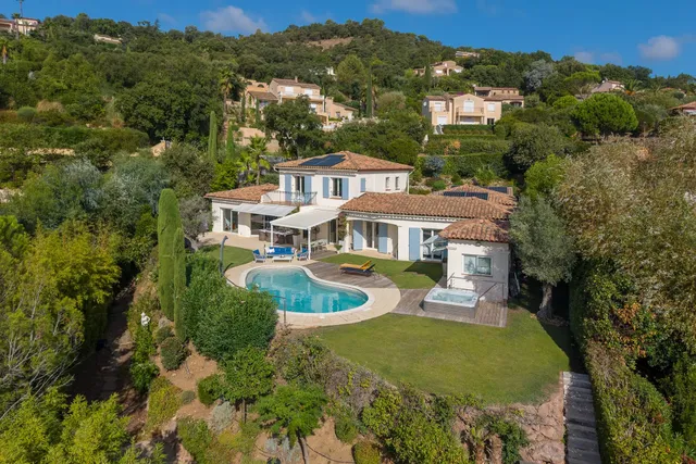 Villa in Les Adrets De L Esterel, Provence - Var