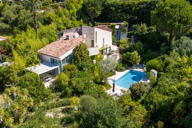 Villa in St Paul, French Riviera