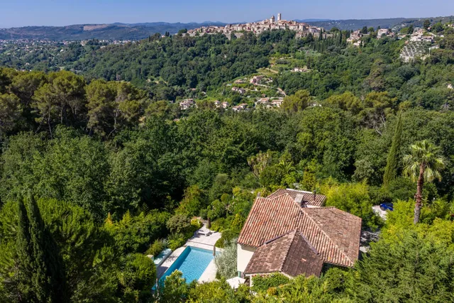 Villa in St Paul, French Riviera