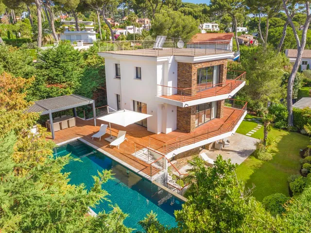 Villa in Cap D Antibes, French Riviera