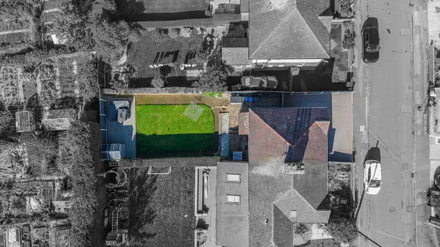 23 Garnett Road West, Newcastle-under-Lyme ST5 8EQ