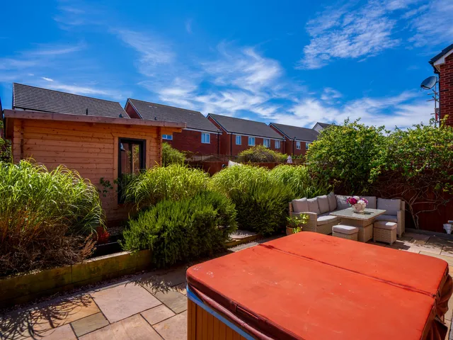 7 Westcott Way, Pershore WR10 1RH