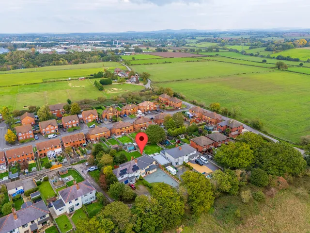 16 Bigbury Lane, Stourport-on-severn DY13 9JG