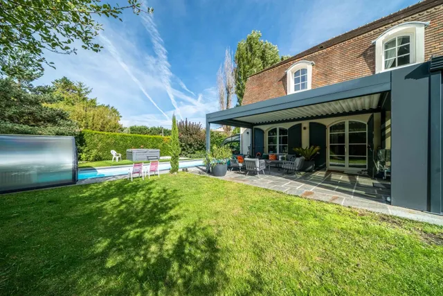 Villa in Garches, Paris