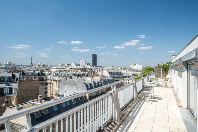 Apartment in 14th (Montparnasse), Paris