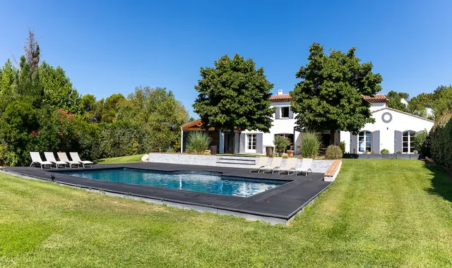 Villa in Aix En Provence, Provence - Var