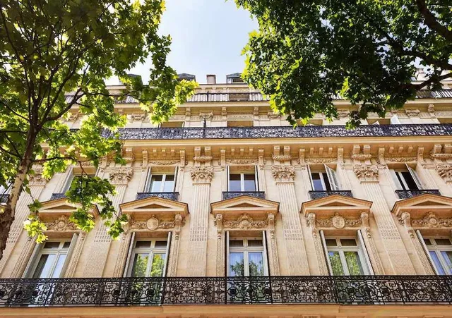 Apartment in 8th (Golden Triangle - Parc Monceau), Paris