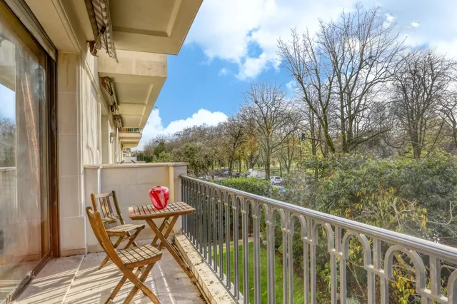 Apartment in Neuilly-sur-Seine, Paris
