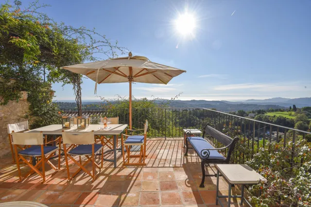 Villa in Chateauneuf Grasse, French Riviera