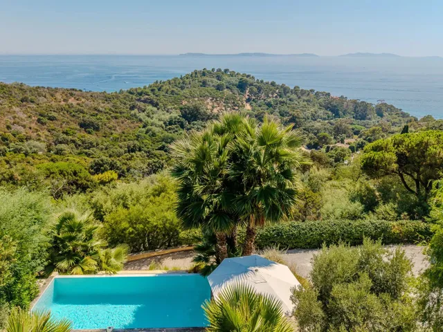 Villa in Rayol Canadel Sur Mer, Provence - Var
