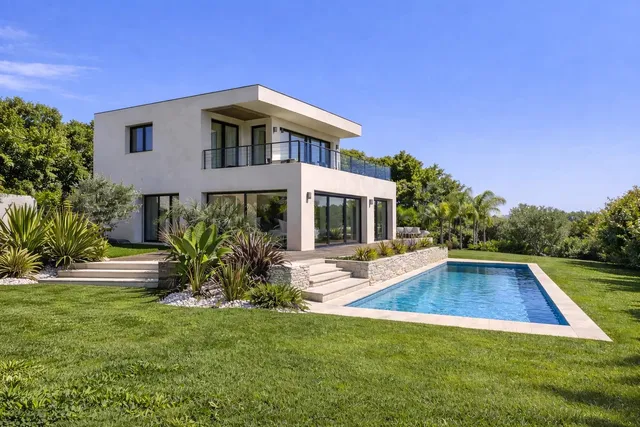 Villa in Le Golfe Juan, French Riviera