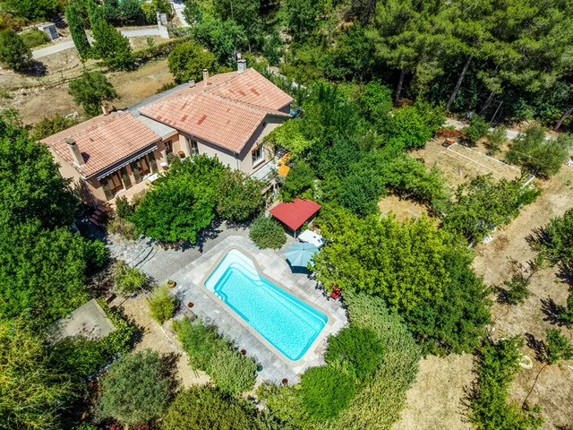 Villa in Vauvenargues, Provence - Var