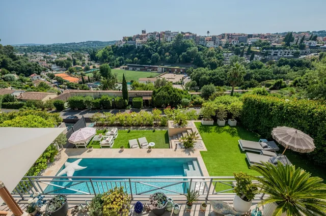 Villa in Biot, French Riviera
