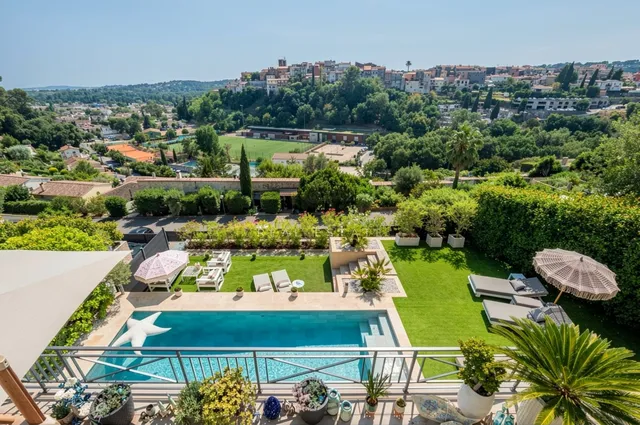 Villa in Biot, French Riviera