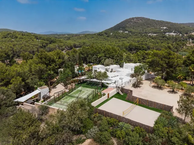 Villa in Cala Llonga, Ibiza