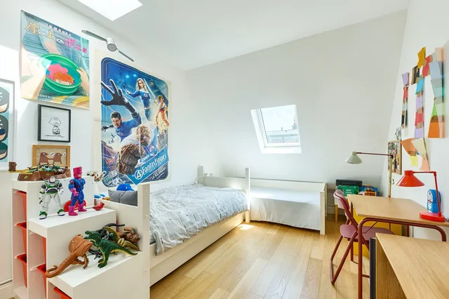 Apartment in 9th (Haussmann - Martyrs), Paris