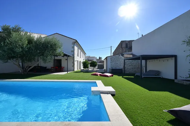 Villa in Nimes, Provence - Var