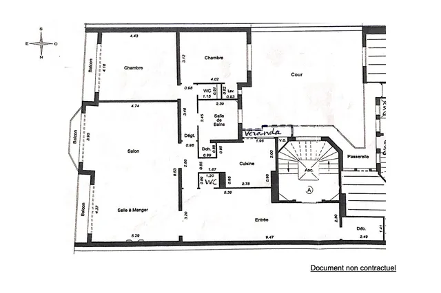 Apartment in 16th (Trocadéro - Etoile - Passy), Paris