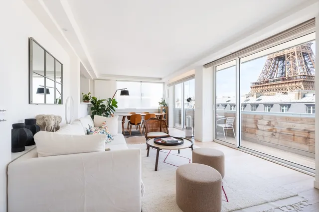 Apartment in 7th (Invalides, Eiffel Tower, Orsay), Paris