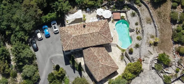 Villa in Roquefort Les Pins, French Riviera