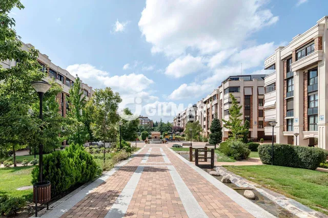 Duplex in MAJADAHONDA, Madrid